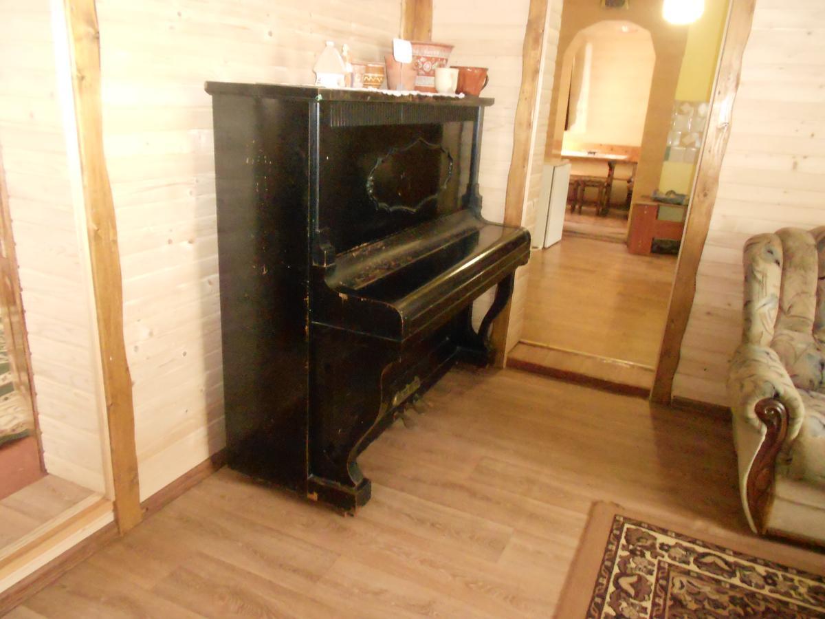 Sadyba Karpatskyi Vedmid Kossiv Extérieur photo