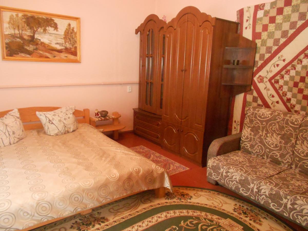 Sadyba Karpatskyi Vedmid Kossiv Extérieur photo